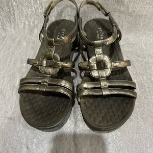 Womens Pr!vo By Clarks Sandals Dark Gray Walking Sandals Size 8.5 EUC!